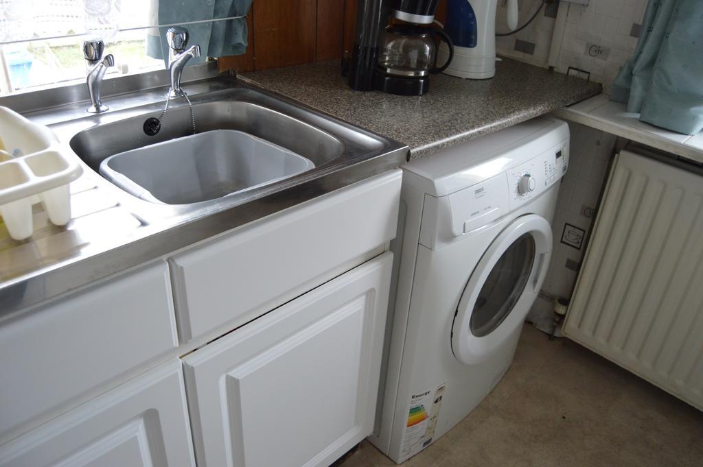 Carnegie Holiday Cottage Dunfermline Zimmer foto